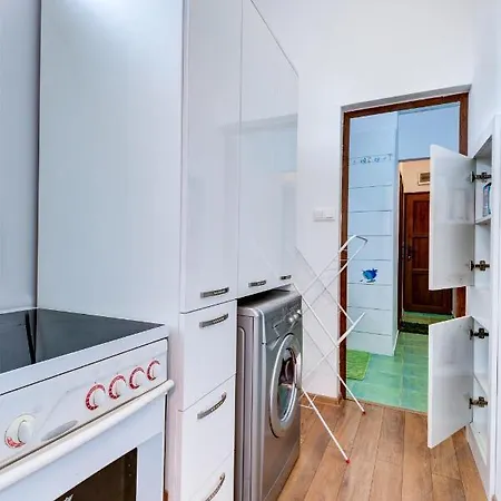 Apartment Family - Comfort In The Center *